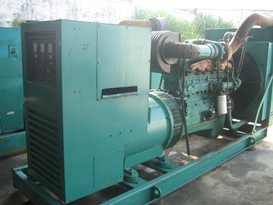 鱼峰租赁发电机- 发电机碳刷磨损的原因是什么