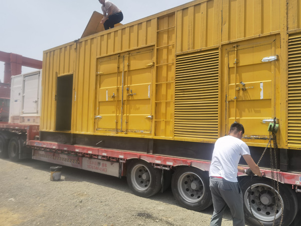 鱼峰发电机出租100KW发电机需要什么规格的电缆线？
