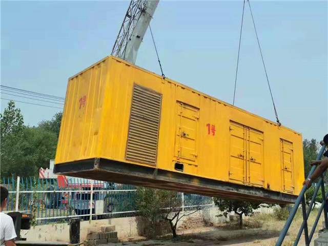 鱼峰300KW柴油发电机组油耗是多少？