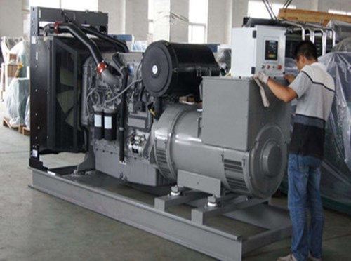 鱼峰柴油发电机组和储能设备配合使用的案例