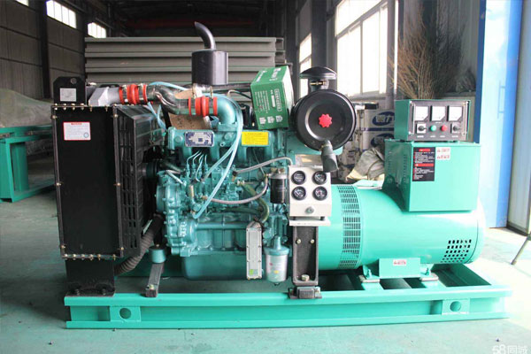 鱼峰如何判断机油是否需要更换？