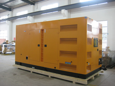 鱼峰不同类型的发电机组在冬季保养时的注意事项有何差异？